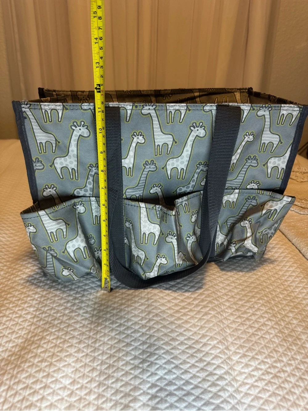 Thirty-One Zip-Top Organizing Utility Tote Go-Go Giraffe Gray Retired Print
